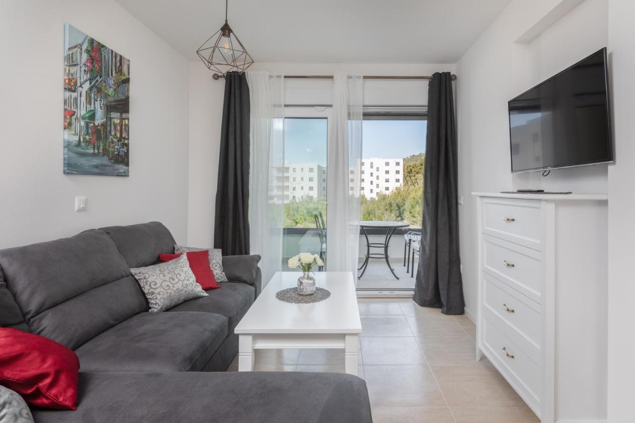 Apartment Oseka Makarska Exterior photo